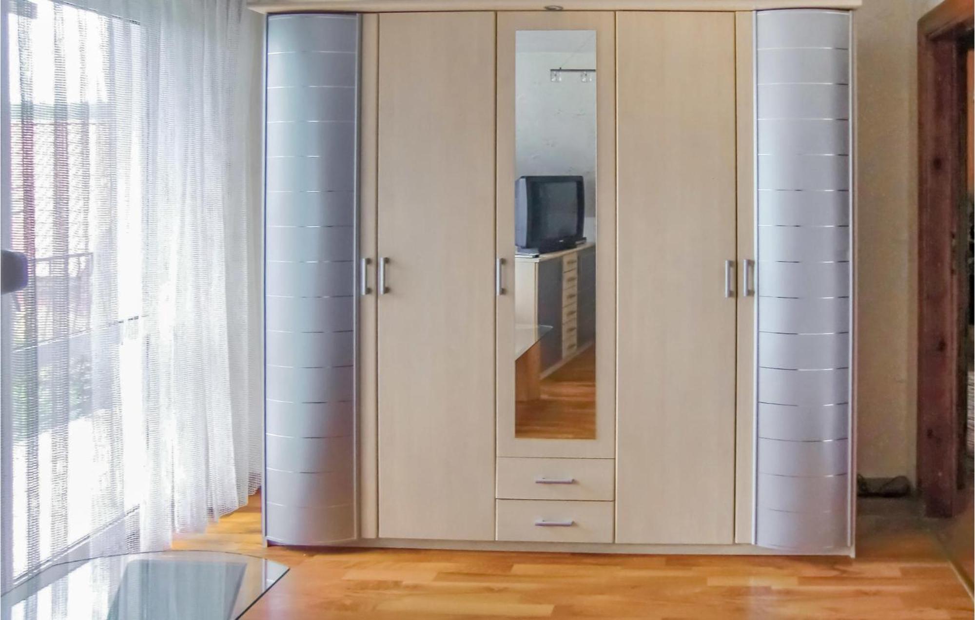 Amazing Home In Kolczewo With Sauna Luaran gambar
