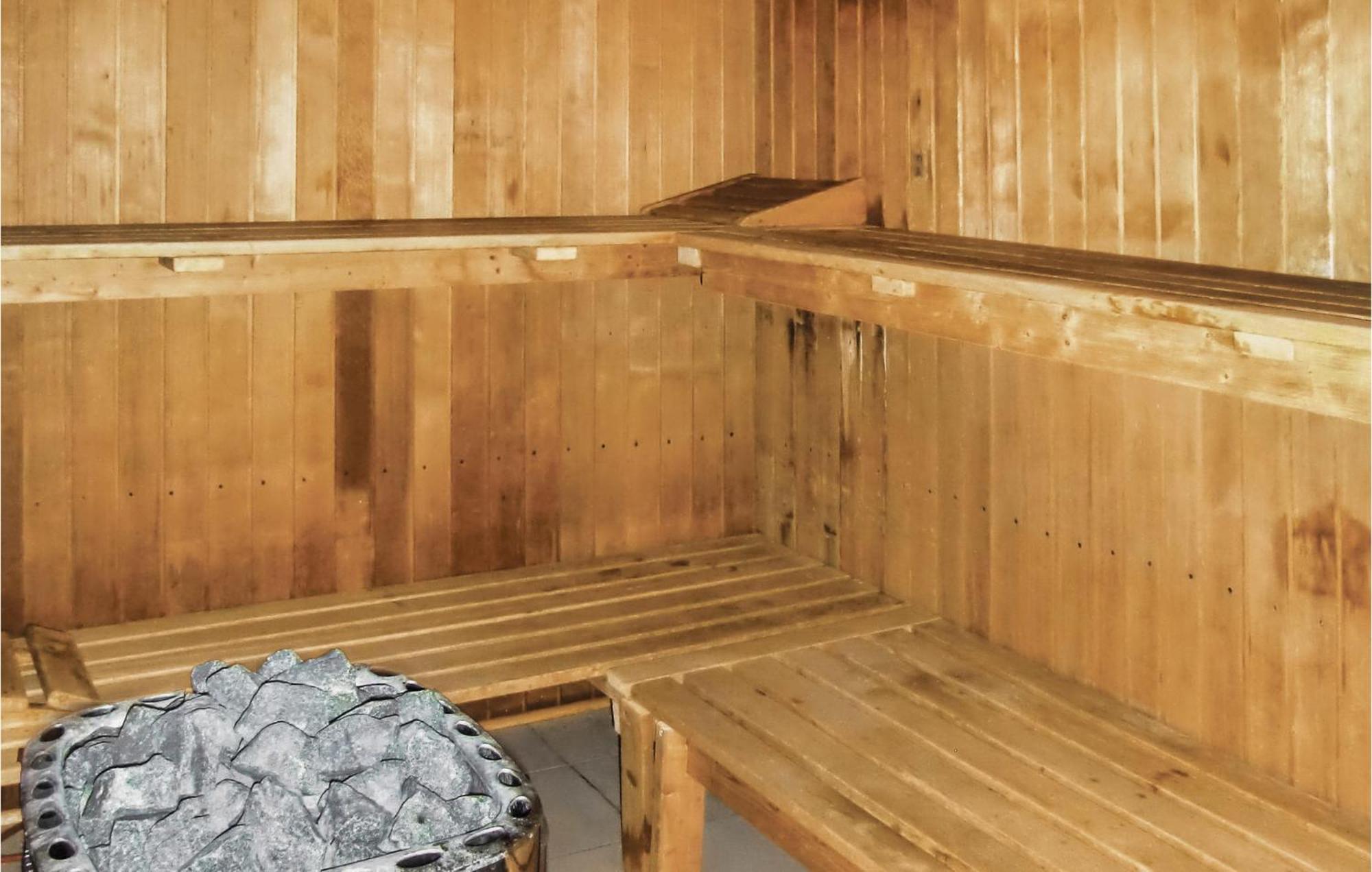 Amazing Home In Kolczewo With Sauna Luaran gambar